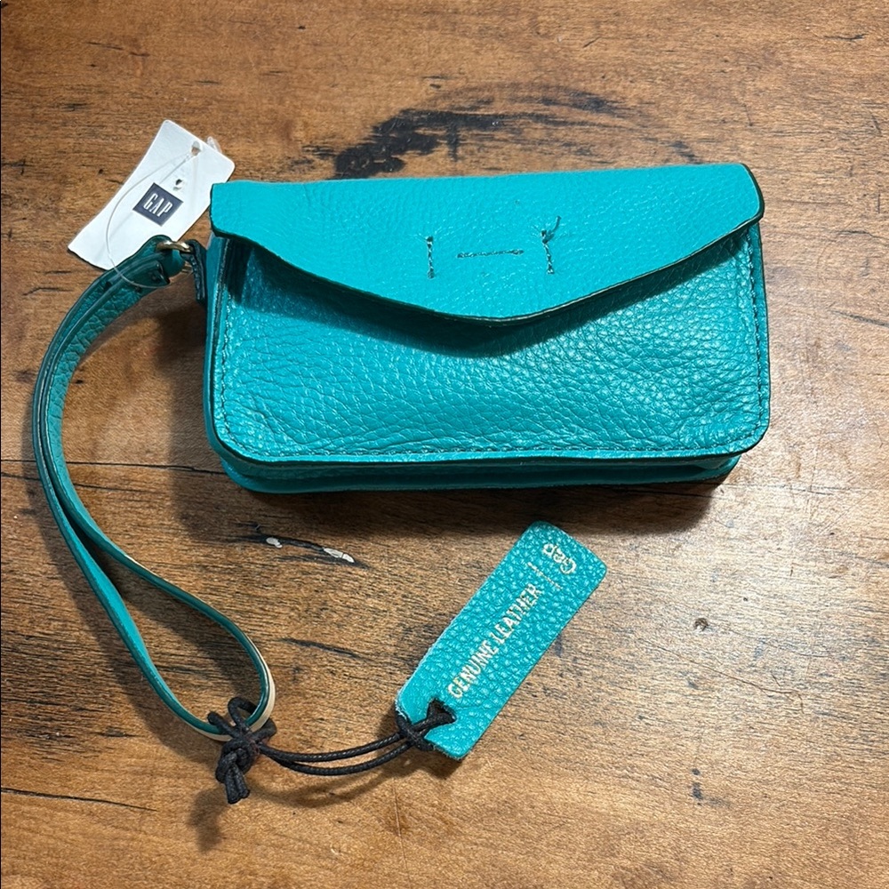 GAP Teal Leather Wristlet